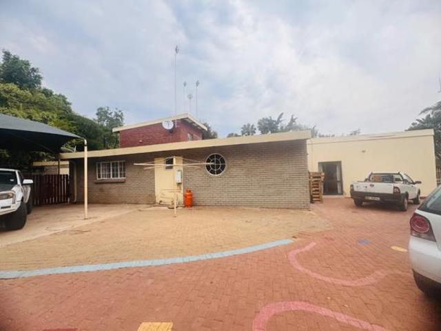 4 Bedroom House in Bendor