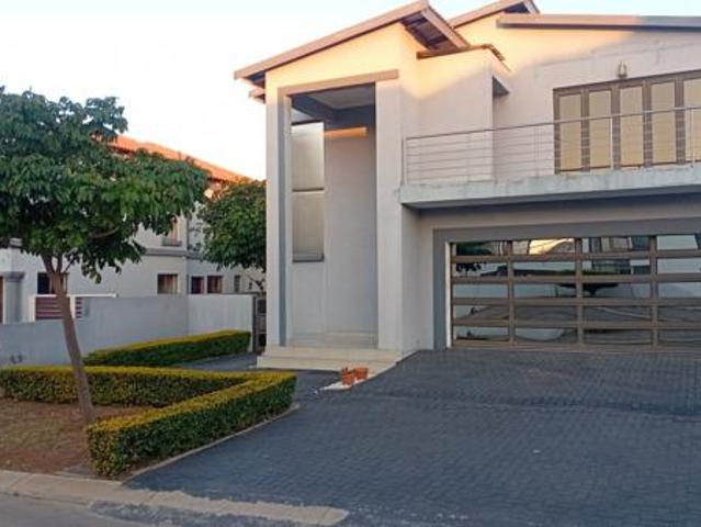 4 Bedroom House in Bendor