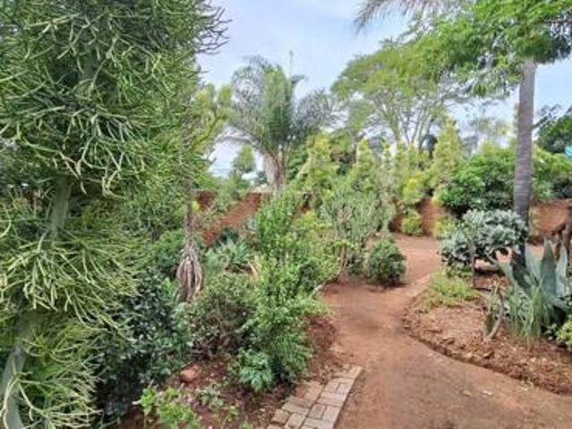 4 Bedroom House in Bendor