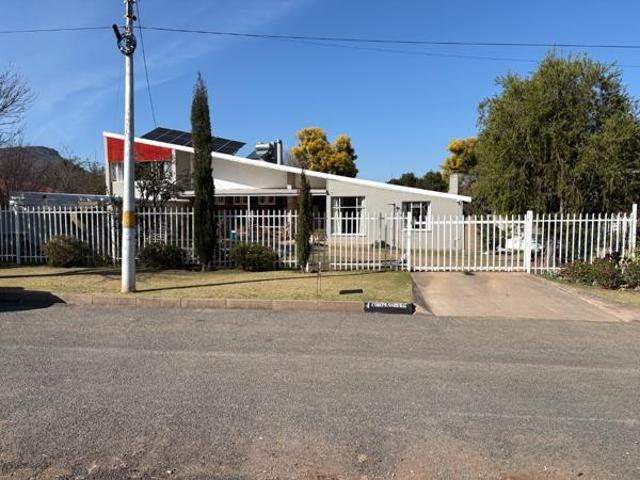 4 Bedroom House in Bergsig