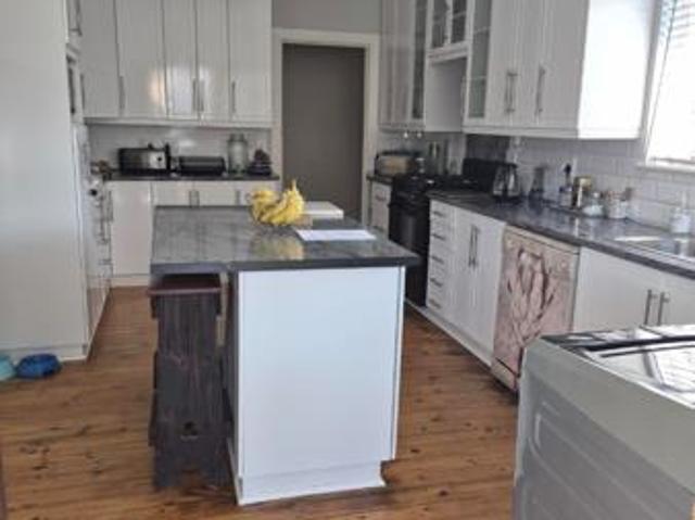 4 Bedroom House in Bergsig