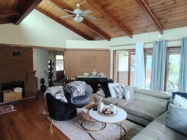 4 Bedroom House in Berea