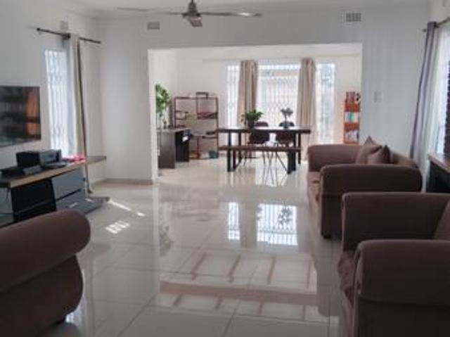 4 Bedroom House in Birchleigh