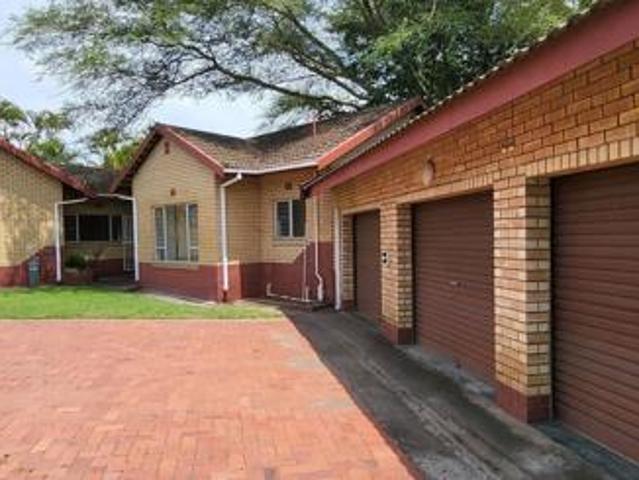 4 Bedroom House in Birdswood