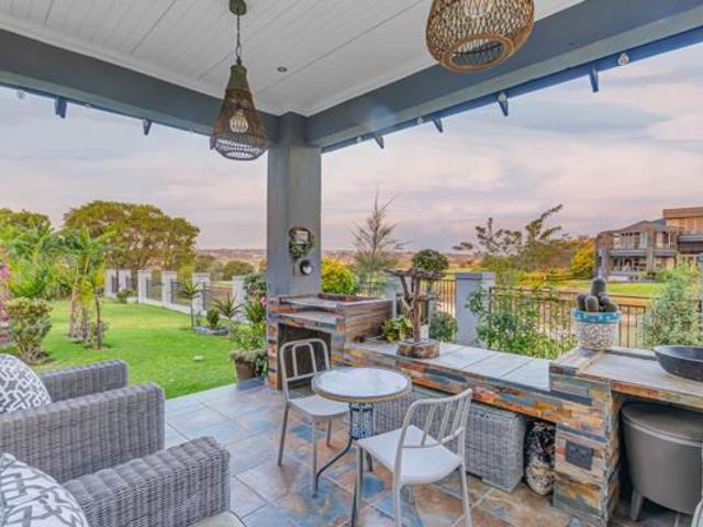 4 Bedroom House in Blue Valley Golf Estate