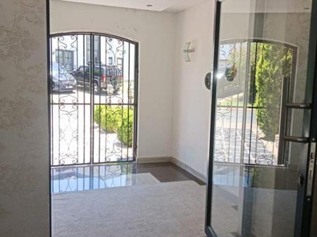 4 Bedroom House in Blue Valley Golf Estate