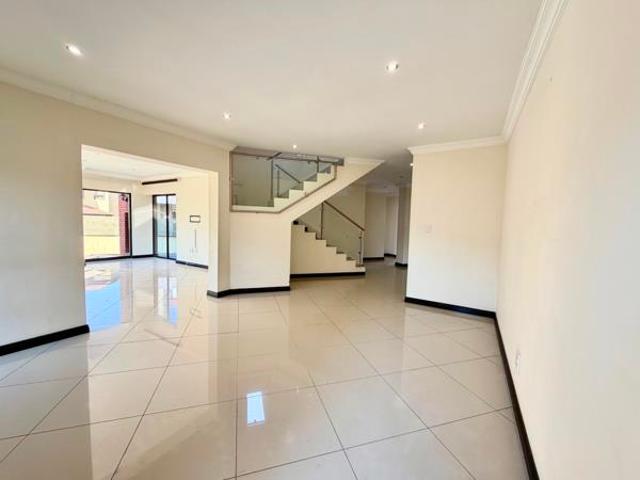 4 Bedroom House in Blue Valley Golf Estate