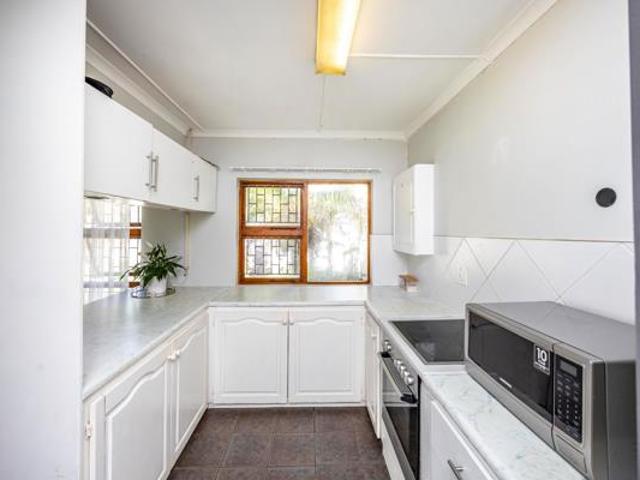 4 Bedroom House in Blue Bend