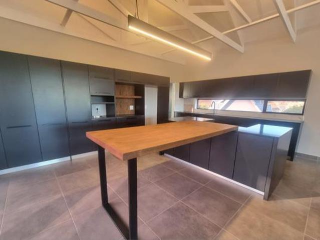 4 Bedroom House in Blue Bend