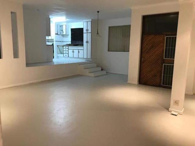 4 Bedroom House in Bluewater Bay