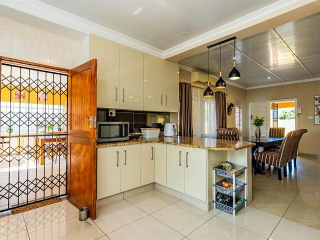 4 Bedroom House in Bluff