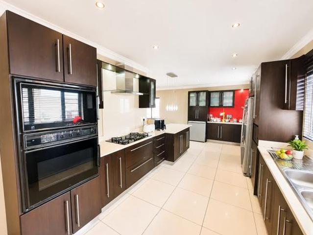 4 Bedroom House in Bluff