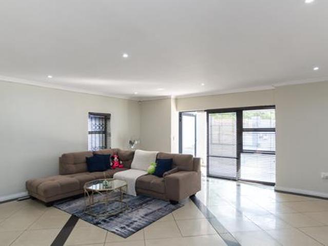 4 Bedroom House in Blairgowrie