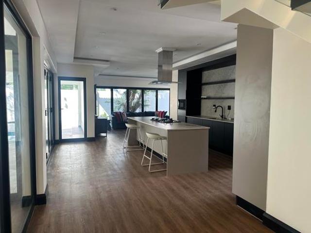 4 Bedroom House in Bryanston