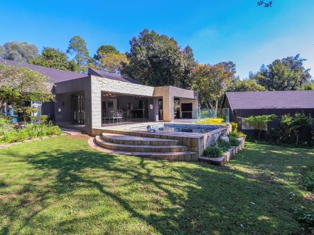 4 Bedroom House in Bryanston