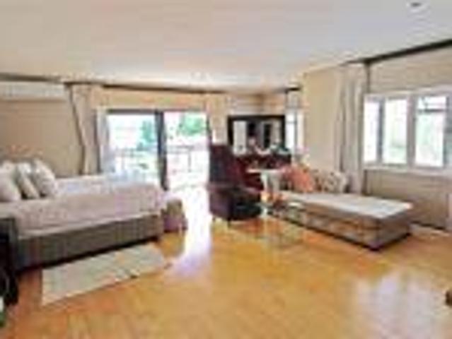 4 Bedroom House in Bryanston
