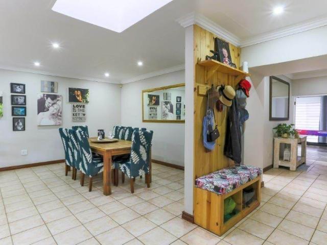 4 Bedroom House in Brackenhurst