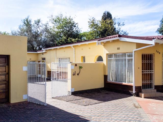 4 Bedroom House in Brakpan Central