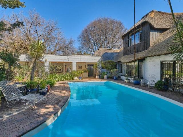 4 Bedroom House in Bramley