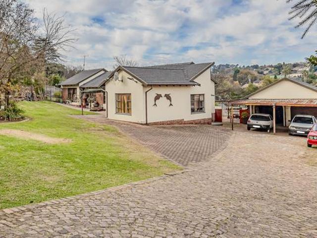 4 Bedroom House in Breaunanda