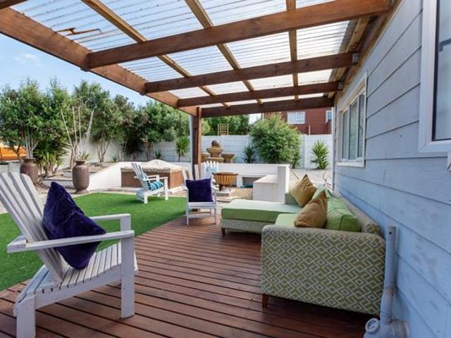 4 Bedroom House in Britannia Bay