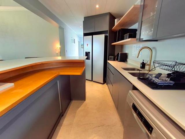 4 Bedroom House in Britannia Bay