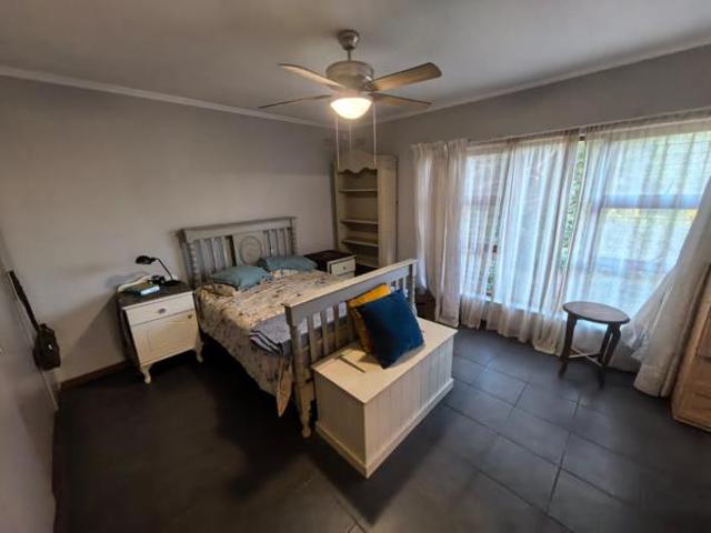 4 Bedroom House in Briza
