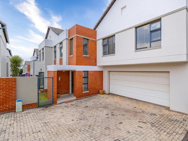 4 Bedroom House in Broadacres