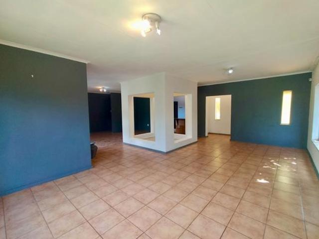 4 Bedroom House in Bronberrick