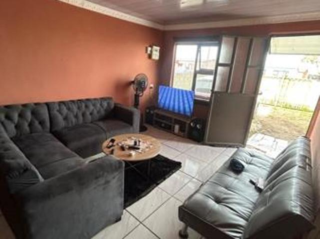4 Bedroom House in Buffalo Flats