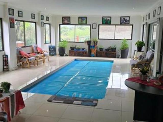 4 Bedroom House in Buffelspoort Eco Estate