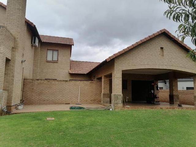 4 Bedroom House in Burgersfort