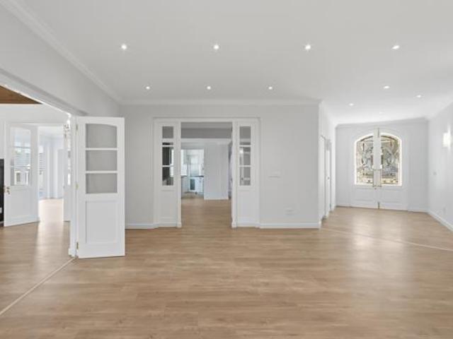 4 Bedroom House in Golden Hill