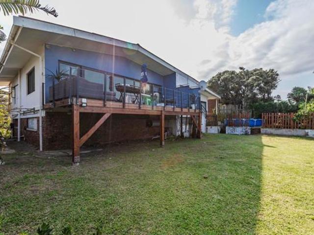 4 Bedroom House in Gonubie
