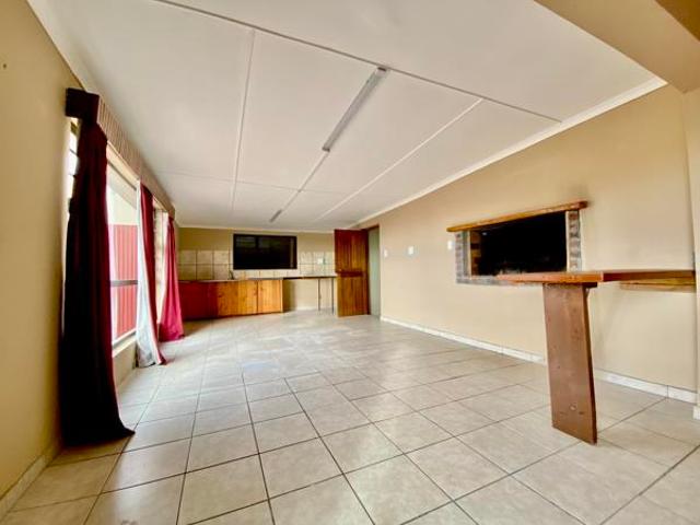 4 Bedroom House in Gansbaai