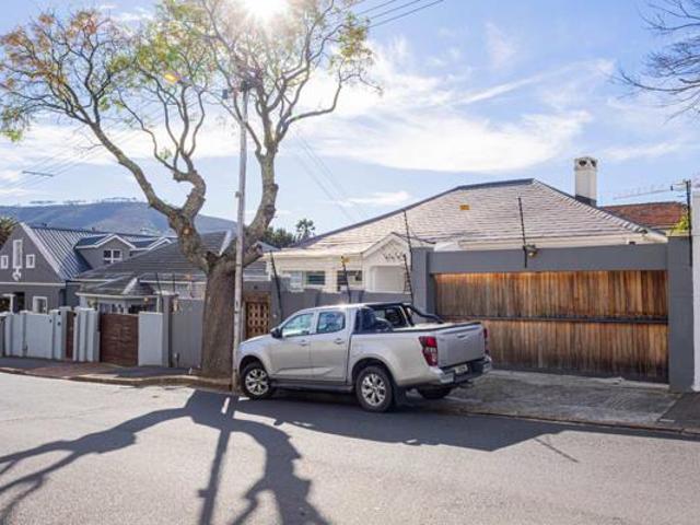 4 Bedroom House in Gardens
