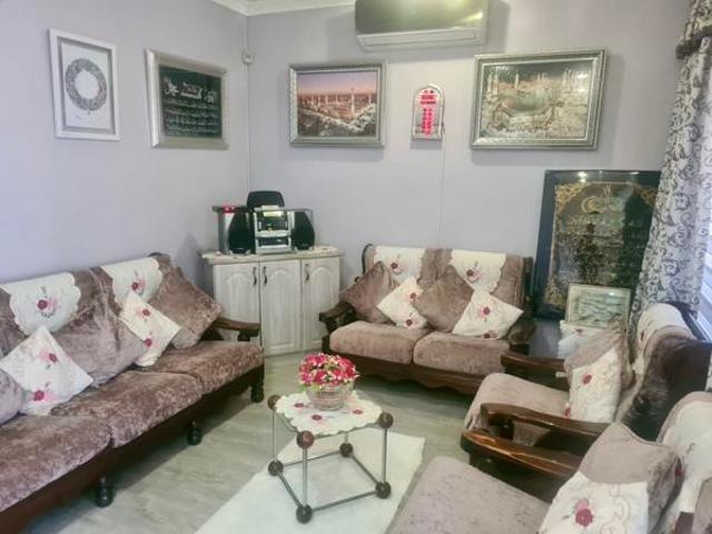 4 Bedroom House in Genazzano