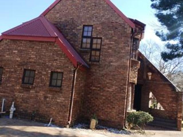 4 Bedroom House in Glen Austin AH
