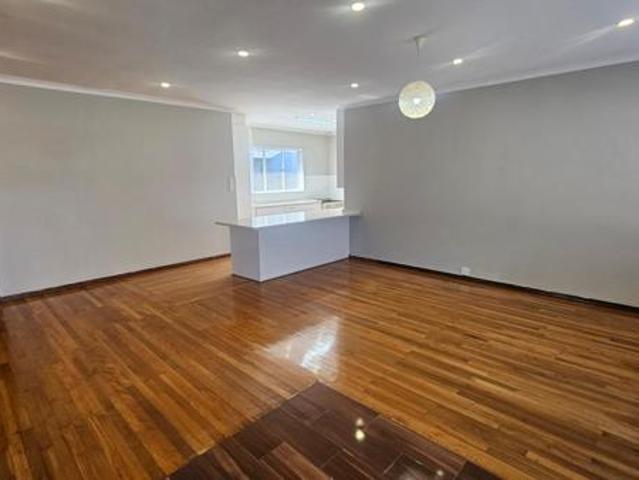 5 Bedroom House in Glendinningvale