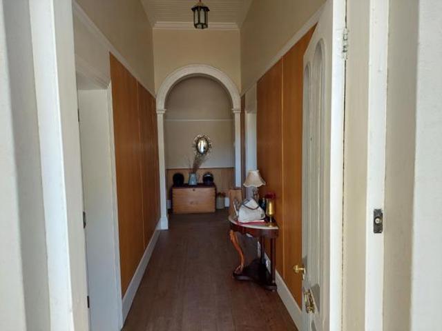 4 Bedroom House in Graaff Reinet