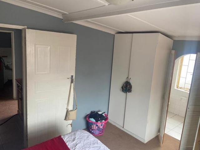 4 Bedroom House in Graaff Reinet