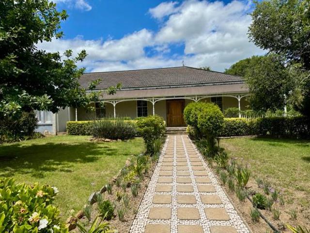 4 Bedroom House in Grahamstown Makhanda Central