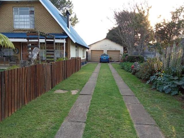 4 Bedroom House in Graskop
