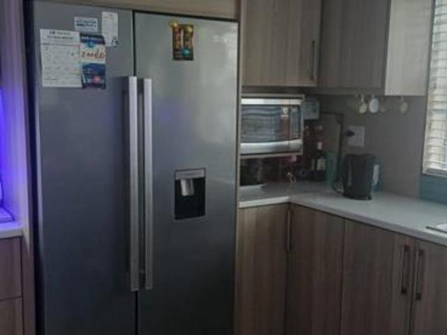 4 Bedroom House in Grassy Park