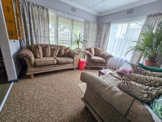 4 Bedroom House in Greenhills