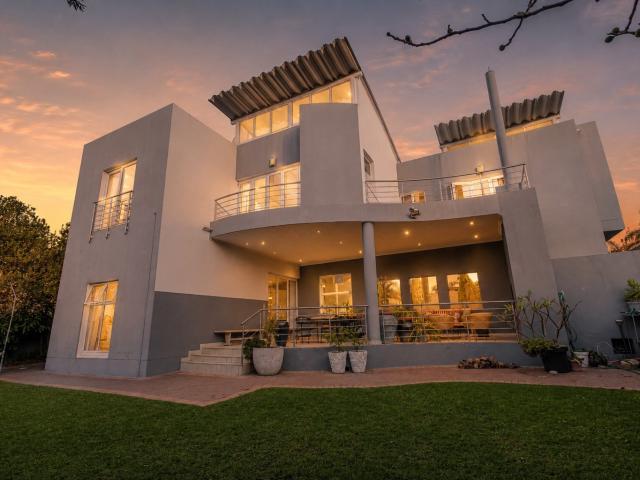 4 Bedroom House in Greenstone Hill