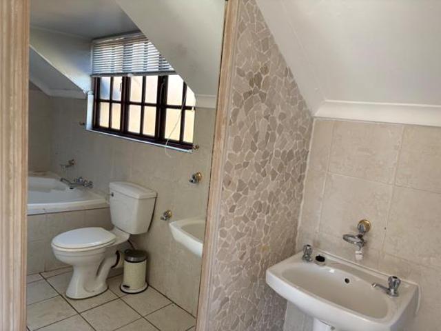 4 Bedroom House in Grootfontein Country Estates