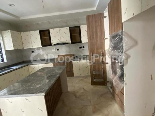 4 Bedroom House in Guzape Abuja | House for sale in guzape | House in guzape | 4 Bedroom | PropertyPro Nigeria