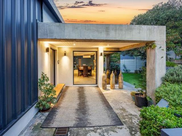 4 Bedroom House in Door de Kraal