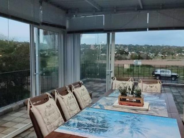 4 Bedroom House in Door de Kraal